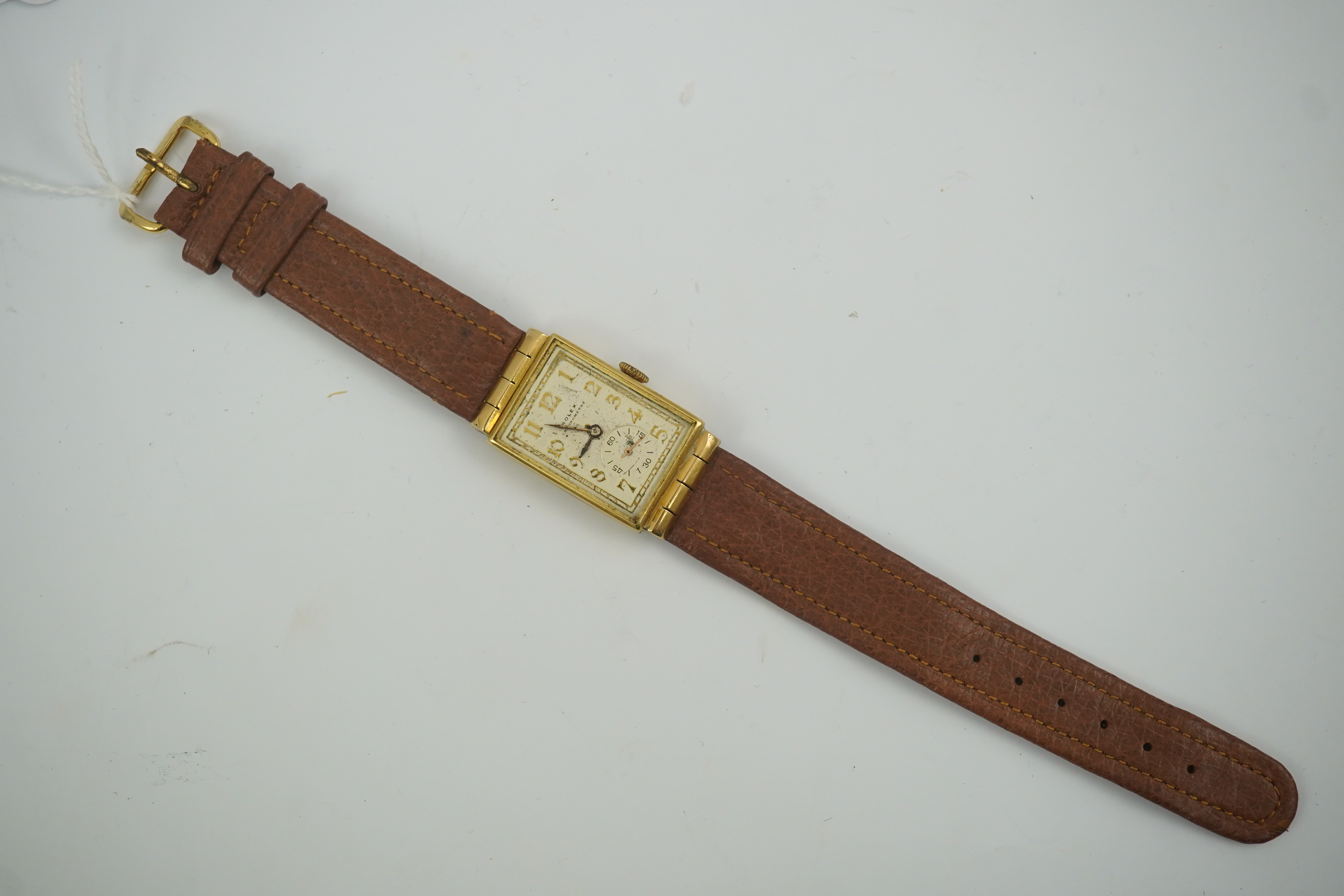 A gentleman's 1930's 18ct gold Rolex Chronometre manual wind wrist watch